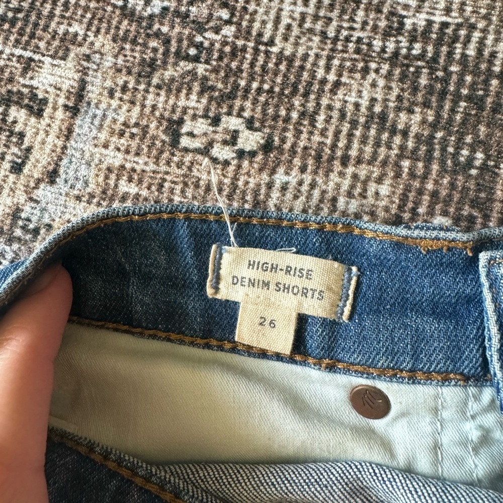 Madewell High Rise Denim Shorts Size 26 - Picture 4 of 6